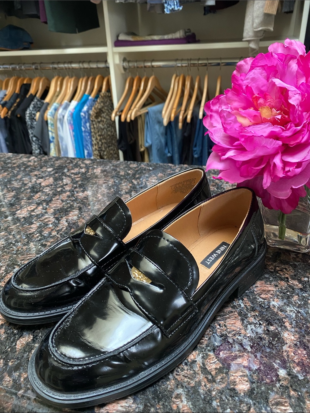 Nine West Black Patent Leather Slip-On Penny Loafers. GUC. Size 7.5M